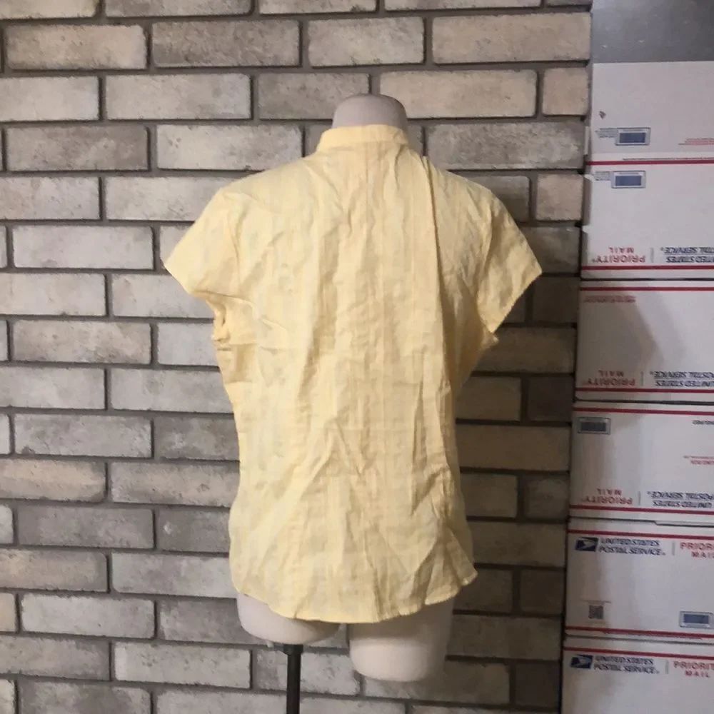 3for $20 blouse - Picture 2 of 3